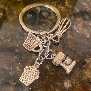 Charming Silver Bakers Culinary Keychain